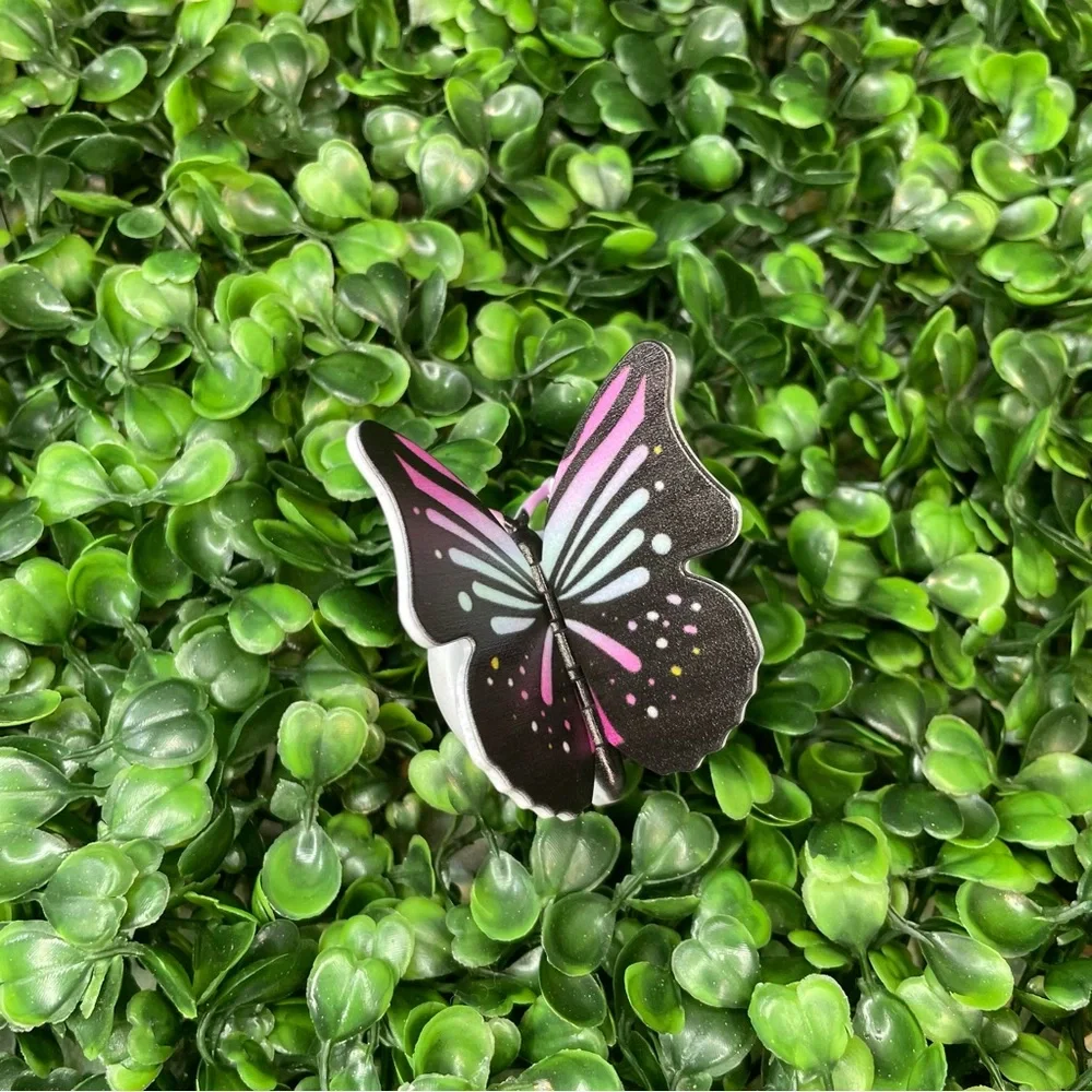 MULTI Butterfly Phone Socket